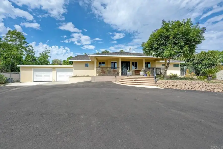 1739 Montgomery Drive, Vista, CA 92084 - Image #2