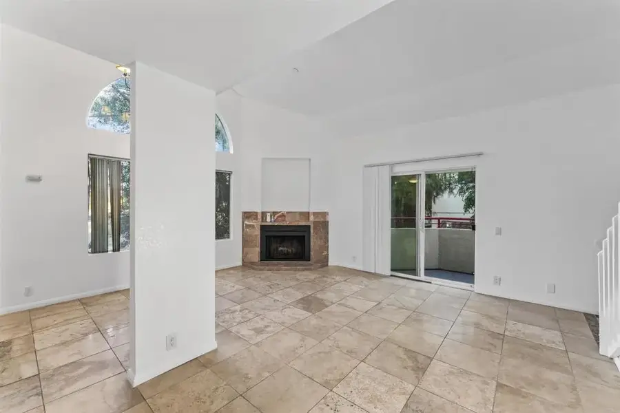 390 E Madison #H, El Cajon, CA 92020 - Image #2