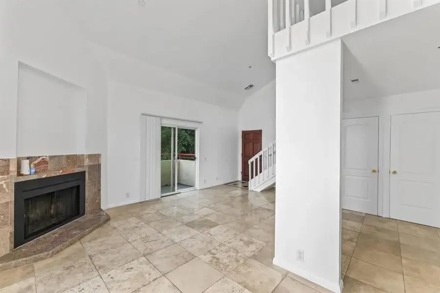 390 E Madison #H, El Cajon, CA 92020 - Image #3