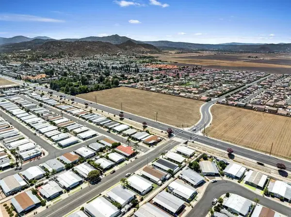 W Stetson, Hemet, CA 92543