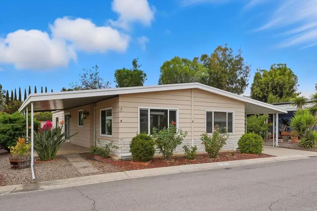 2250 N Broadway #4, Escondido, CA 92026 - Image #1