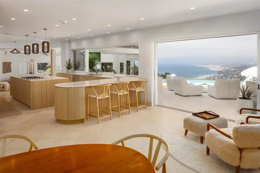 1904 Via Casa Alta, La Jolla, CA 92037 - #3