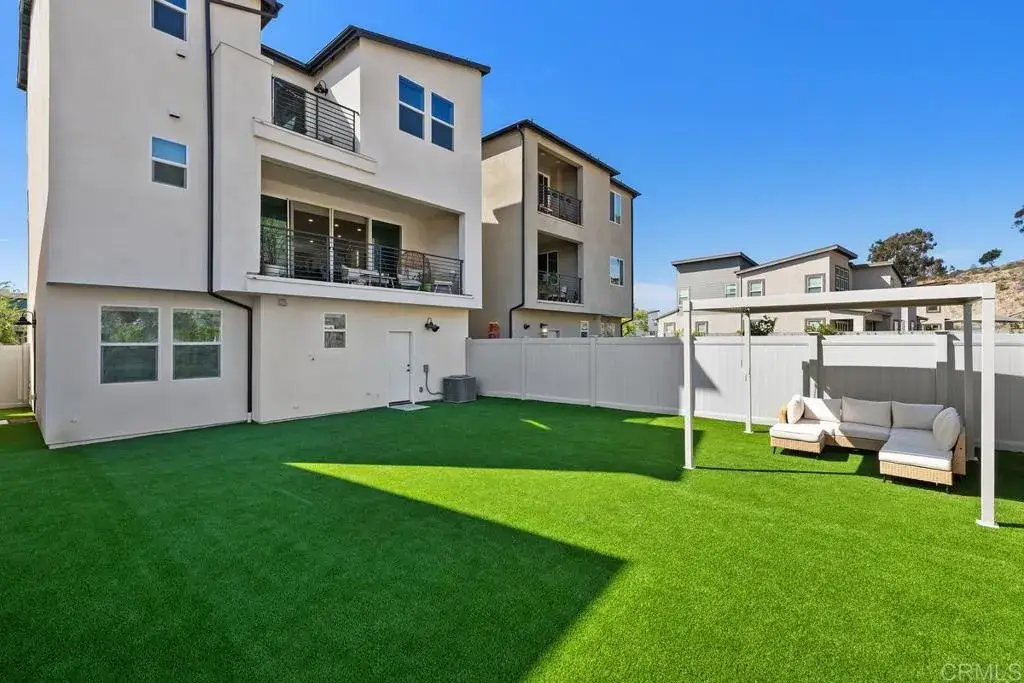 8177 Rose Quartz Circle, San Diego, CA 92126 - Image #1