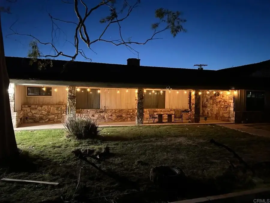 3924 S Dogwood Road, El Centro, CA 92243 - Image #2