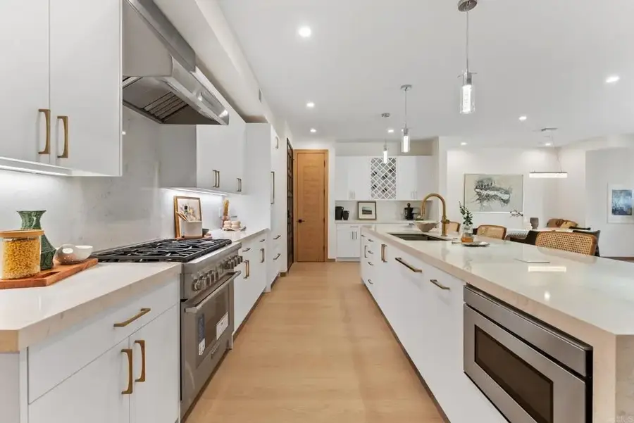 2670 Roosevelt Street, Carlsbad, CA 92008 - Image #2