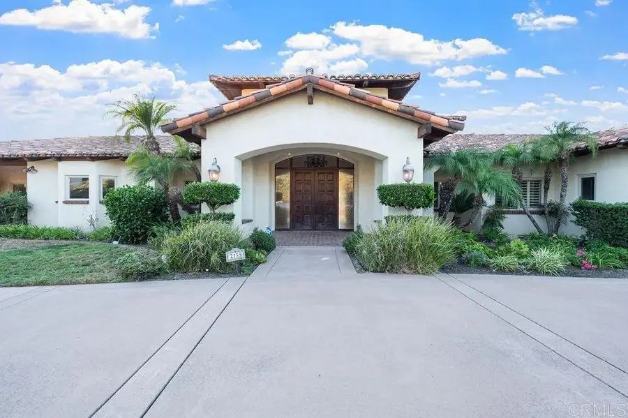 2155 Mil Sorpresas Drive, Fallbrook, CA 92028 - Image #2