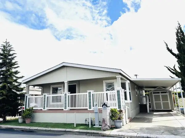 1010 E Bobier #137, Vista, CA 92084