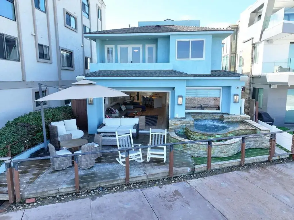 2812 Bayside Walk, San Diego, CA 92109 - Image #1
