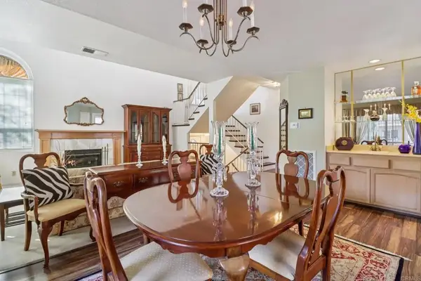 7747 Caminito Monarca #100, Carlsbad, CA 92009