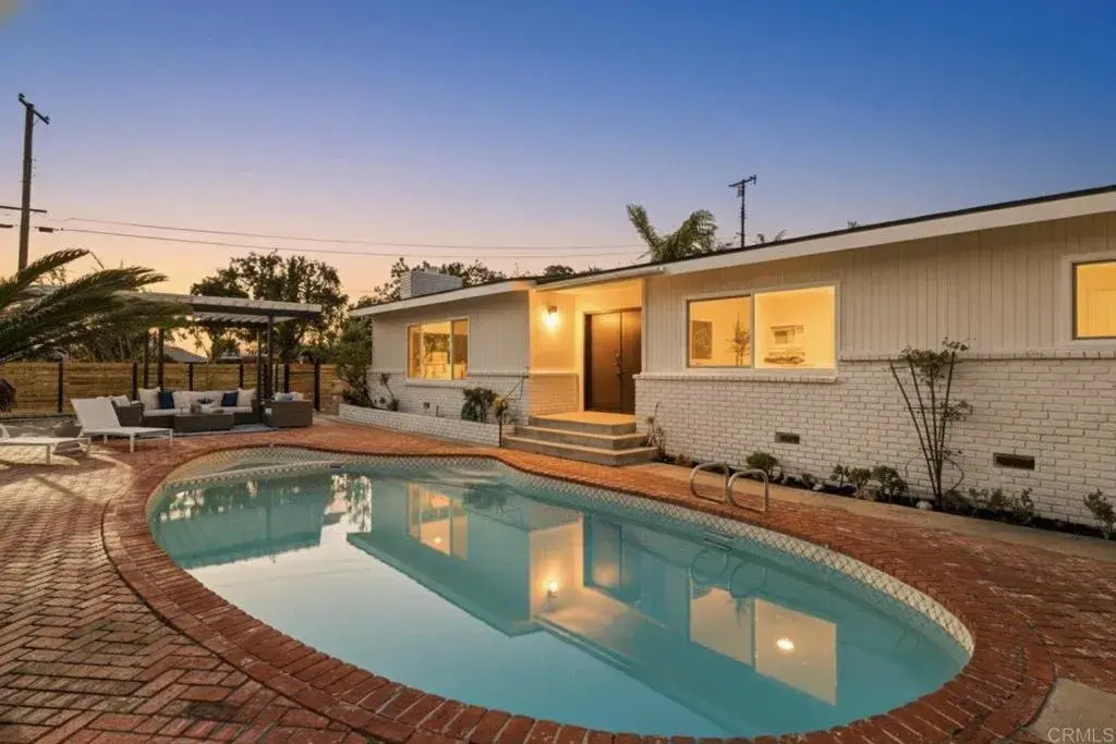 1019 Torole Circle, Vista, CA 92084 - Image #1