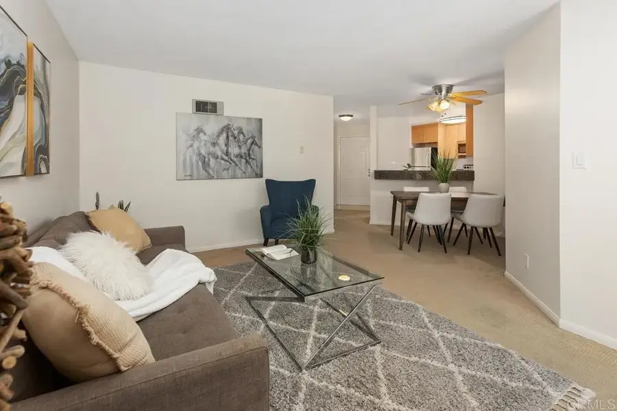 7565 Charmant Dr #512, San Diego, CA 92122 - Image #2