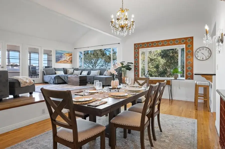 1303 Cave Street, La Jolla, CA 92037 - Image #2