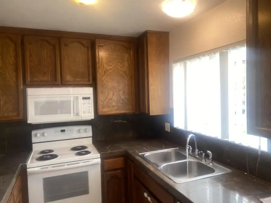 390 E Madison #E, El Cajon, CA 92020 - #3