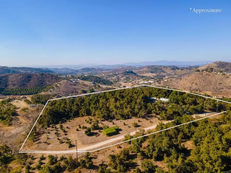 3731 Gopher Canyon, Vista, CA 92084 - Image #2