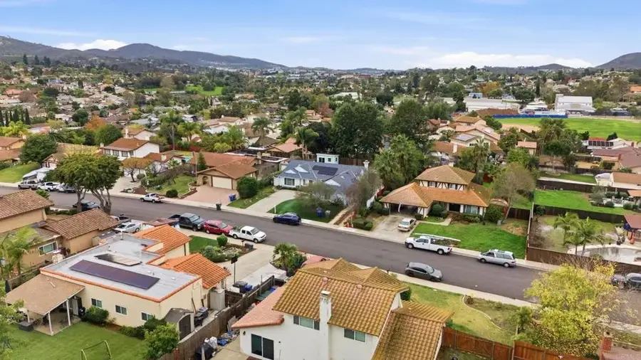 678 Douglas Avenue, San Marcos, CA 92069 - Image #3