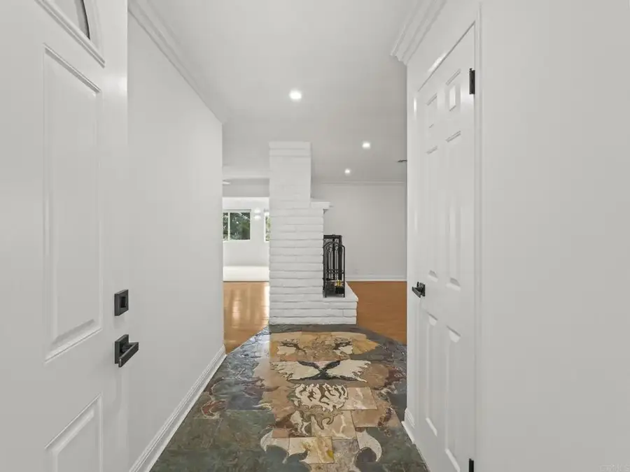 2422 Plumosa Court, Vista, CA 92081 - Image #3