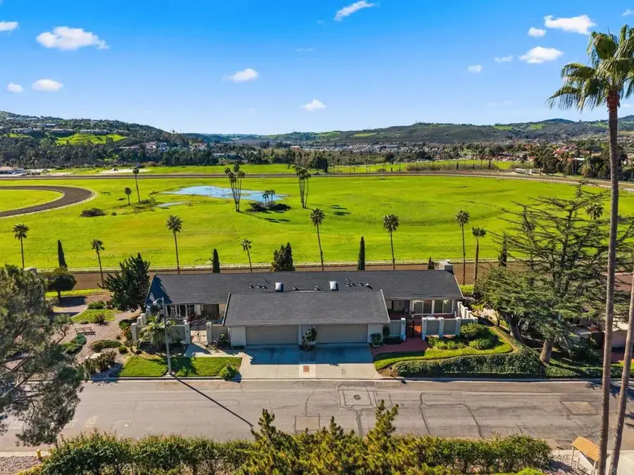 32 Via Casitas, Bonsall, CA 92003 - Image #2