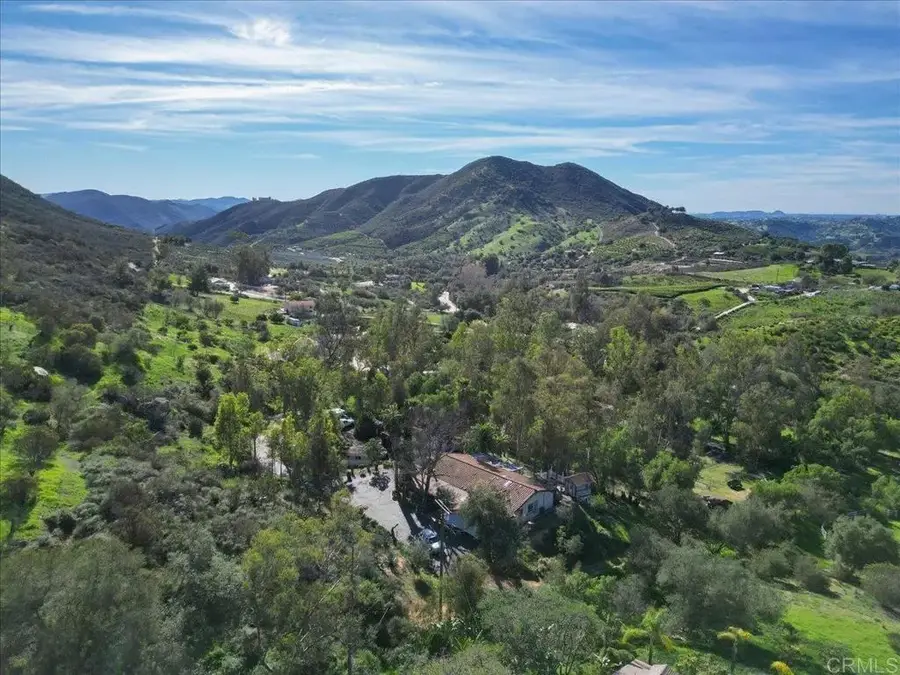823 Rice Canyon Rd, Fallbrook, CA 92028 - Image #2