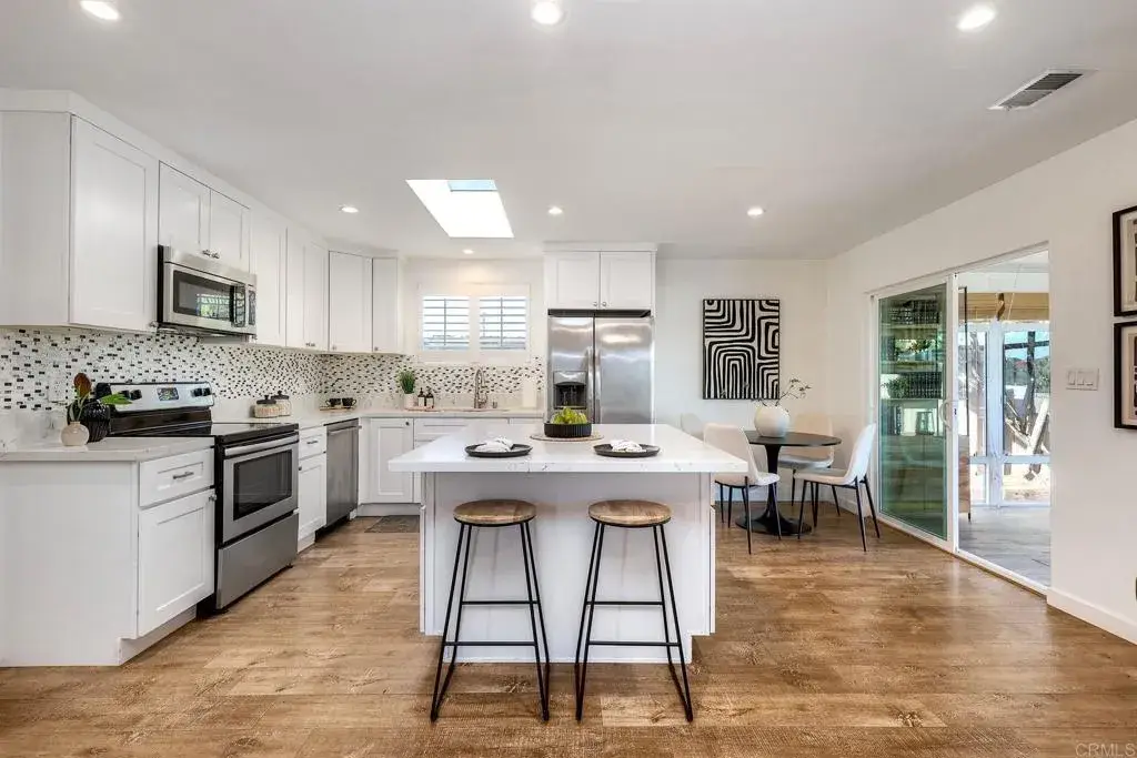 3758 Mario Pl, San Diego, CA 92117 - Image #1