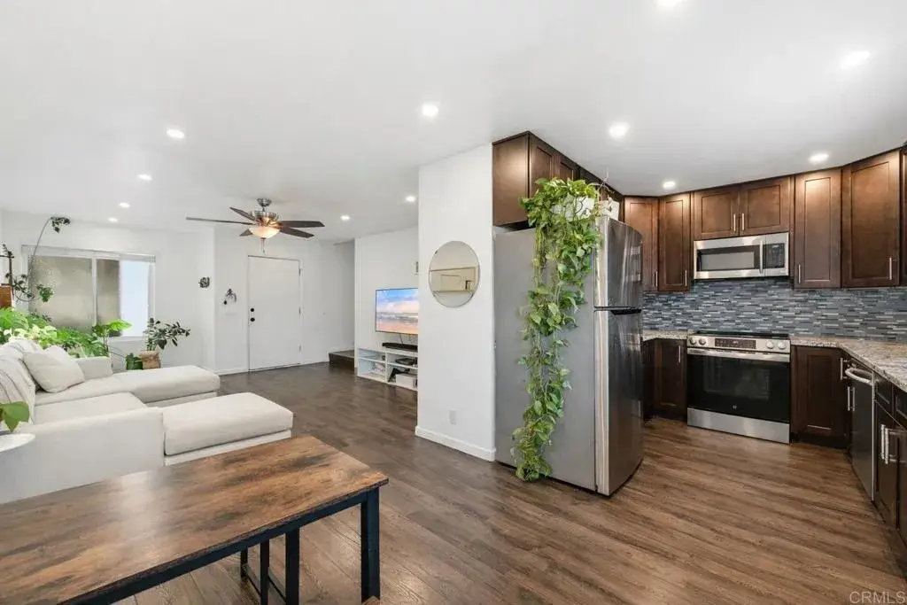 955 Postal Way #58, Vista, CA 92083 - Image #1