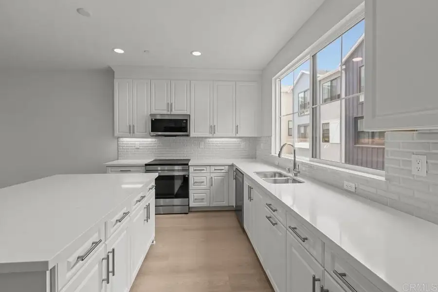 2524 Chamomile Lane, Carlsbad, CA 92008 - Image #2