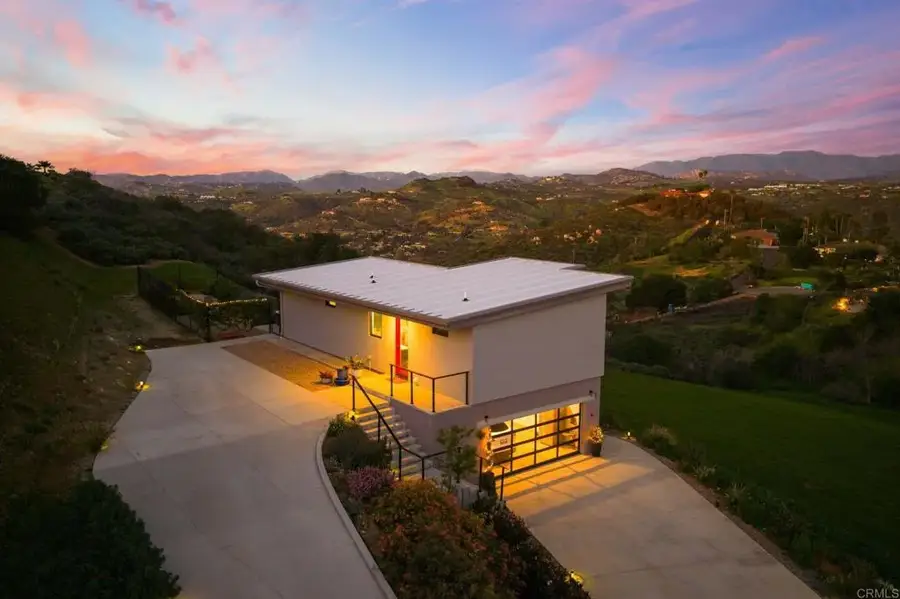 6937 Kellyn Lane, Vista, CA 92084 - Image #3