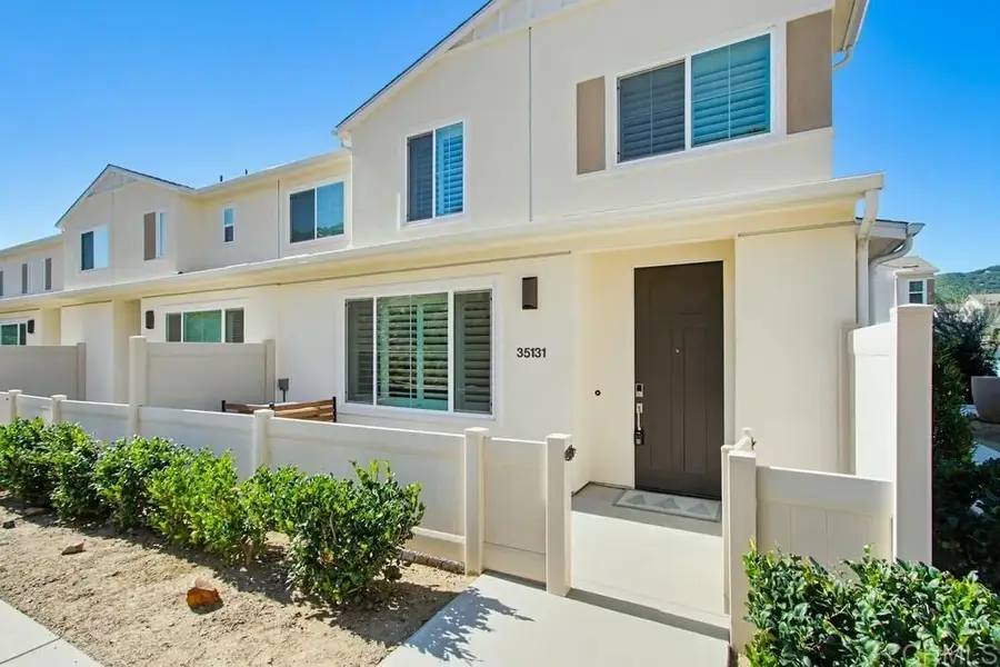 35131 Rangpur Ln, Fallbrook, CA 92028 - #3