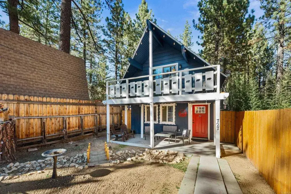 727 Elysian Boulevard, Big Bear City, CA 92314 - #1
