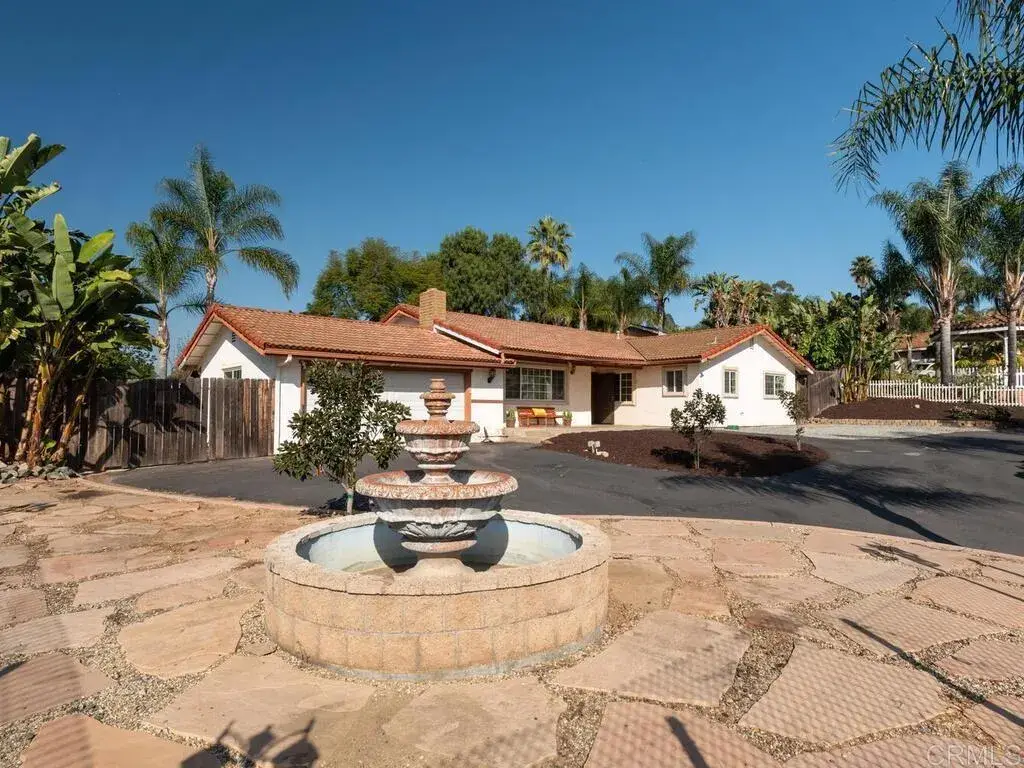 206 Via Oro Verde, Fallbrook, CA 92028 - #1