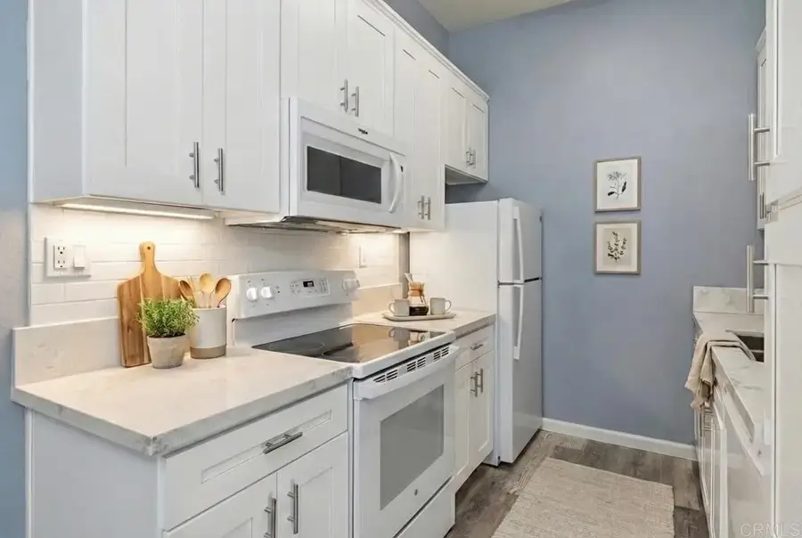 8328 Regents Road #1K, San Diego, CA 92122 - #3