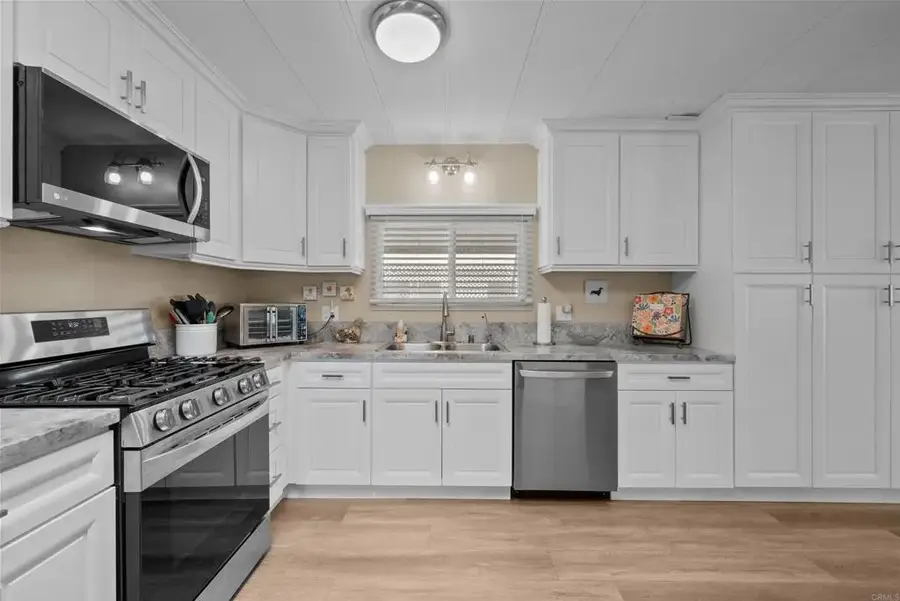 500 W Santa Maria #30, Santa Paula, CA 93060 - #2