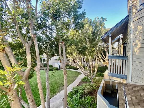 9260 Towne Centre Drive #23, San Diego, CA 92121