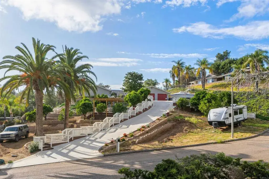 3434 Los Sicomoros Lane, Fallbrook, CA 92028 - #1