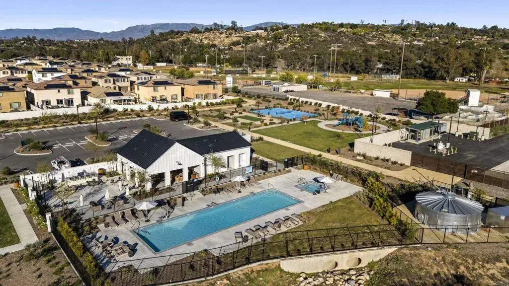 28020 Harvest Court, Valley Center, CA 92082 - #1