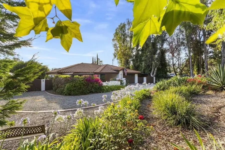 1305 Scenic Dr, Escondido, CA 92029 - #3