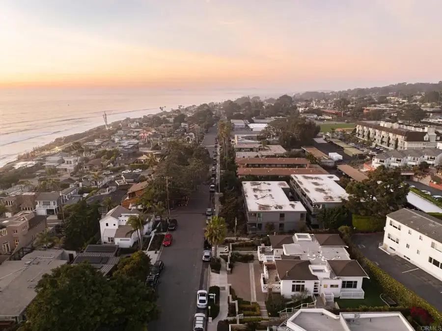 611 Stratford Ct, Del Mar, CA 92014 - #3