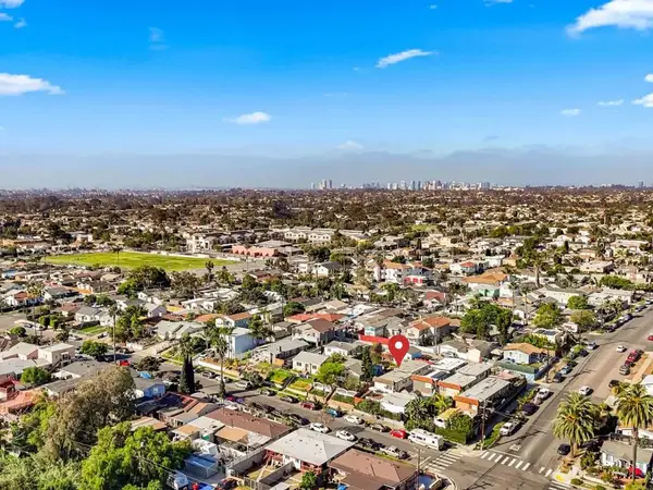 3584 Chamoune Avenue, San Diego, CA 92105