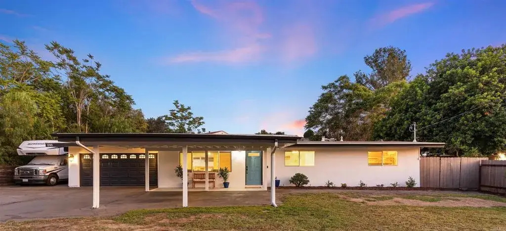 1265 E Fallbrook Street, Fallbrook, CA 92028 - #1