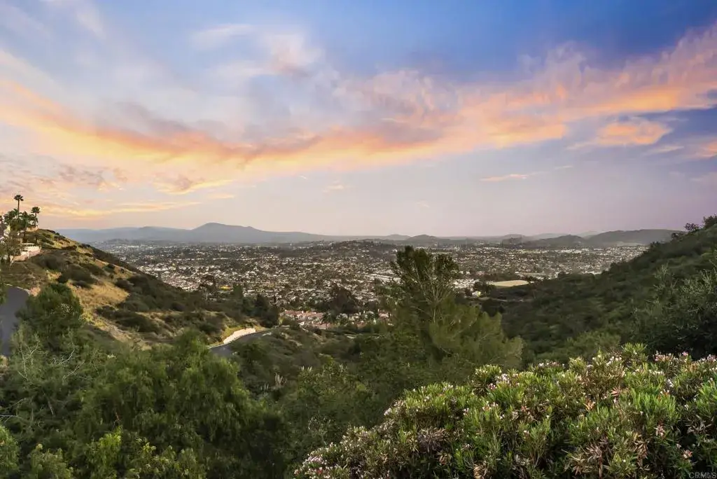 2219 View Crest Glen, Escondido, CA 92026 - #1