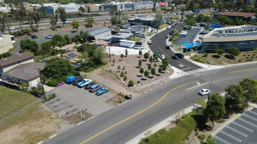 2094 Thibodo Ct, Vista, CA 92081 - #1