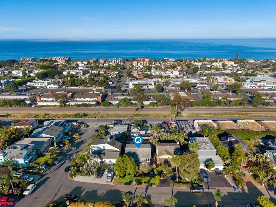 852 Dewitt Avenue, Encinitas, CA 92024 - #2