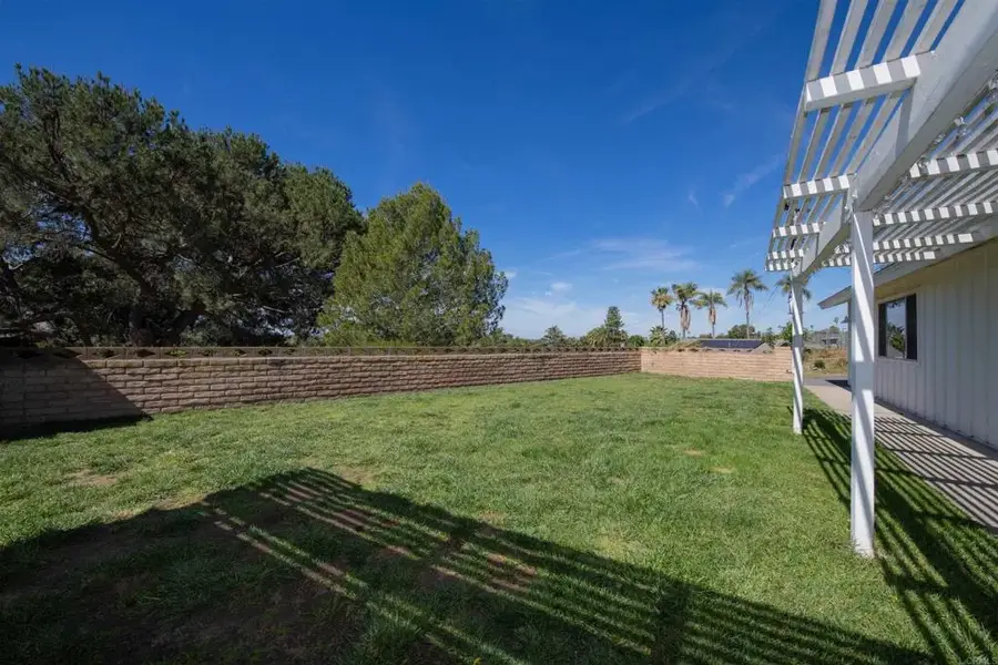 500 Beaumont Drive, Vista, CA 92084 - #3