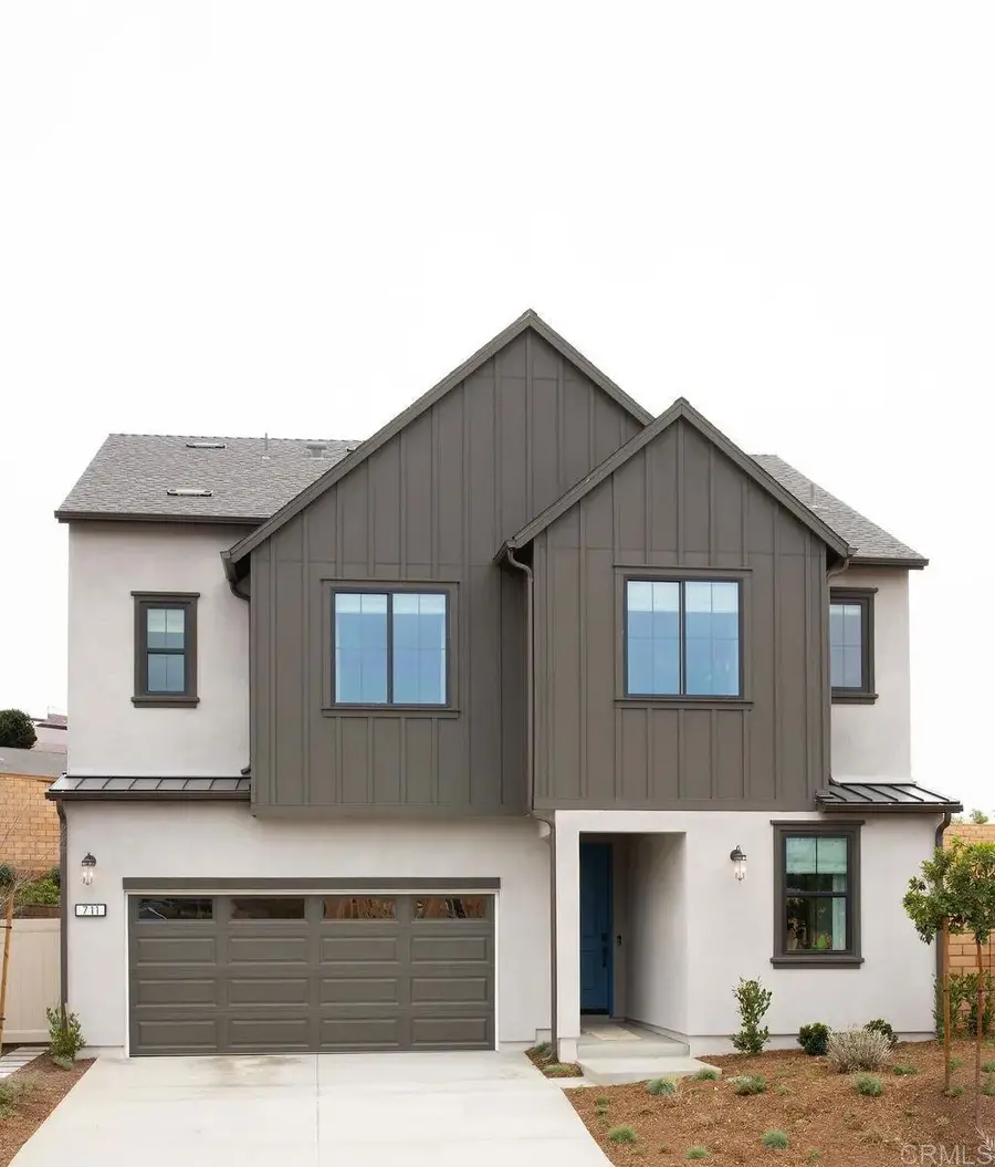 716 Miravar Place, Vista, CA 92081 - #2