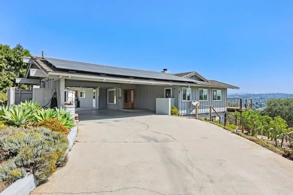 435 Rancho Camino, Fallbrook, CA 92028 - #1