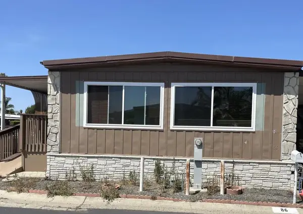 1010 E Bobier East #86, Vista, CA 92084
