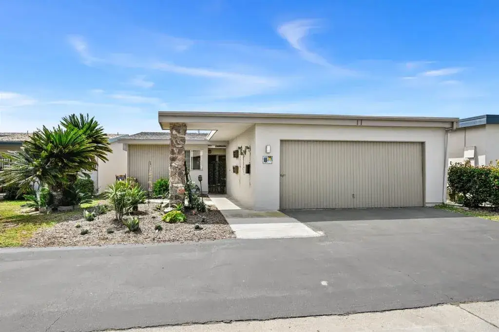 3808 Vista Campana South #11, Oceanside, CA 92057 - #1