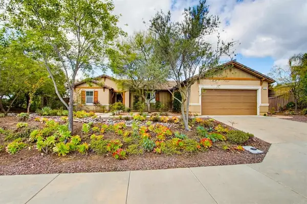 352 Tom Mcguinness Jr Circle, Fallbrook, CA 92028