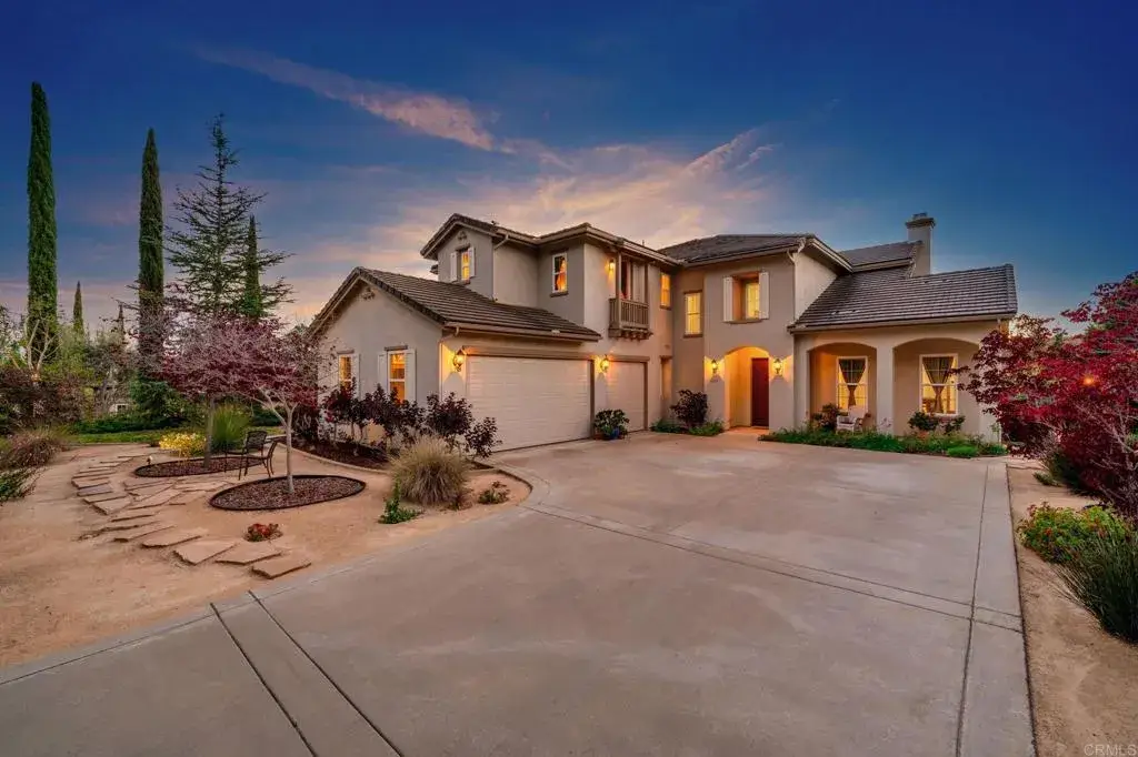 1545 Loch Ness Drive, Fallbrook, CA 92028 - #1