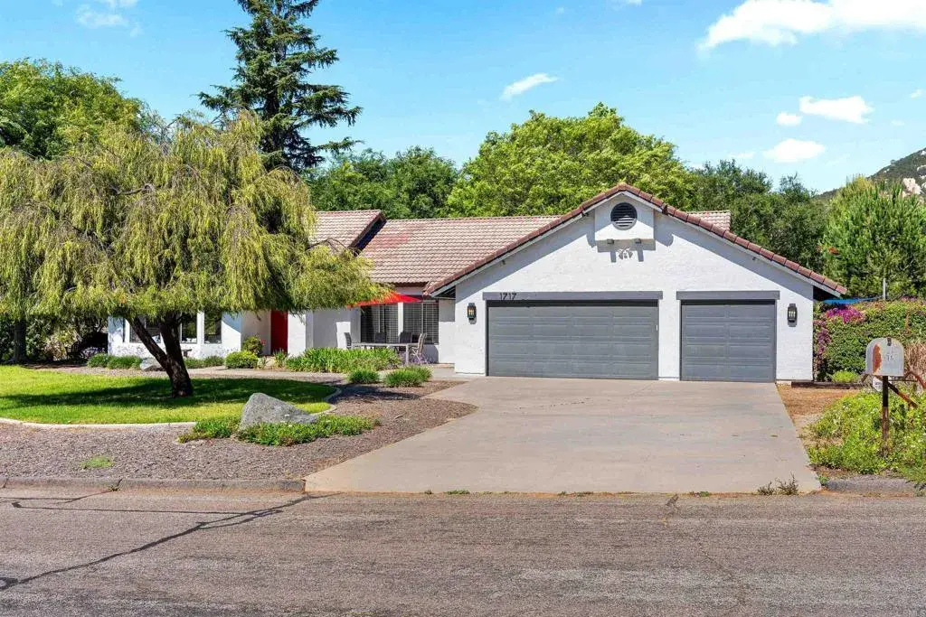 1717 Birchwood, San Marcos, CA 92069 - #1