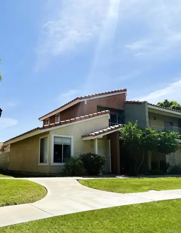 315 Tava Lane, Palm Desert, CA 92211